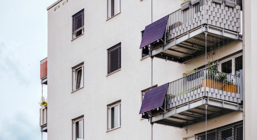 Forradalom a társasházakban: közös napelemmel spórolhatnak a lakók