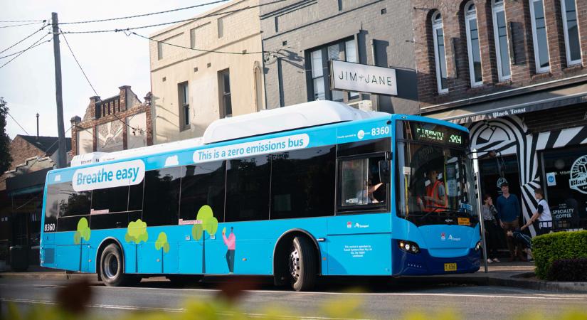 Sydney 151 db elektromos busszal erősít