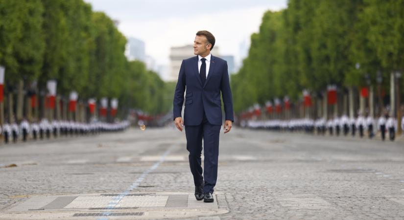 Franciaország egy lépésre a politikai összeomlástól