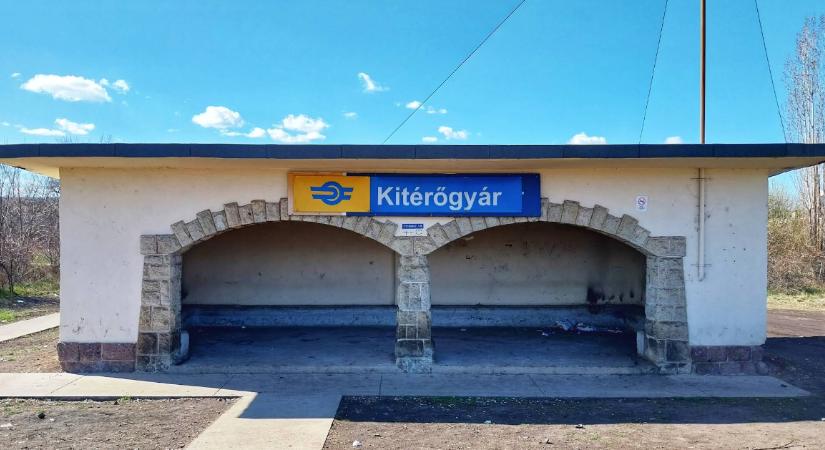 Gyöngyösön három személyt szállító személyvonat gázolt el egy embert