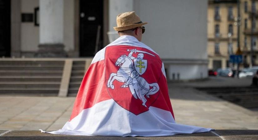 Pofont kapott Lengyelország – negatív hír érkezett a világhatalmi ambíciójú országnak