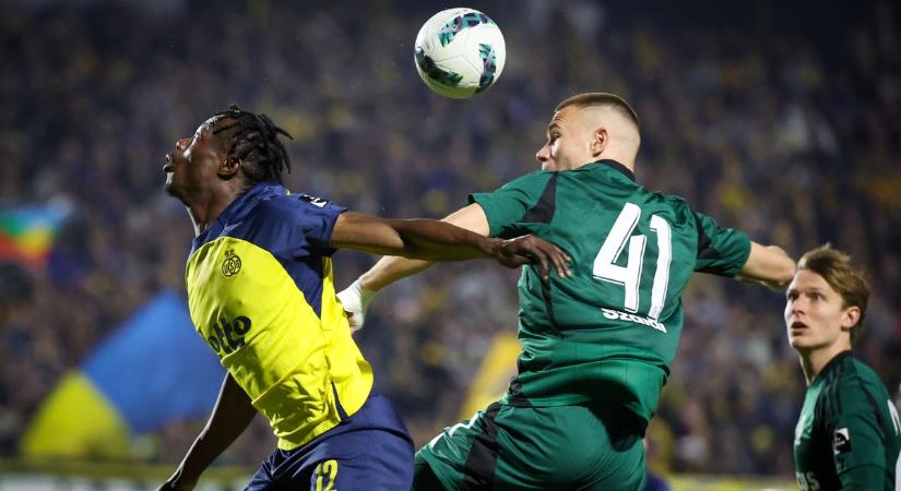 Szalai Attila ismét címeres mezben