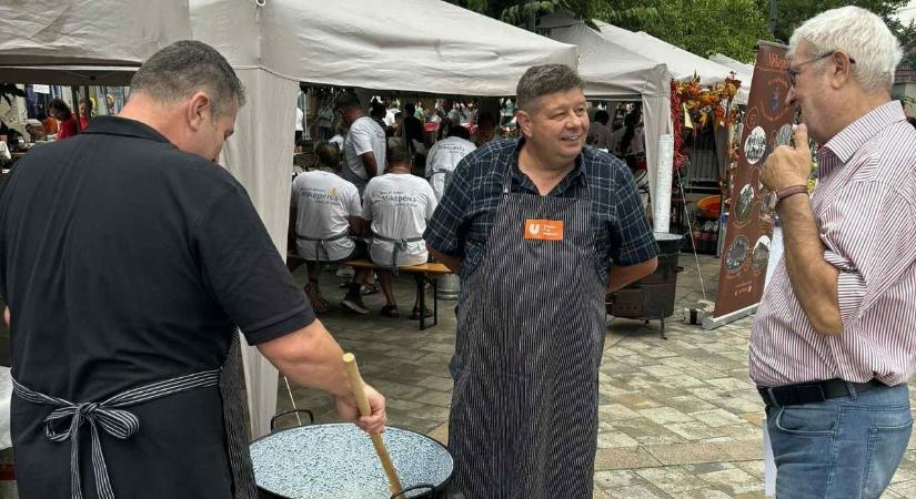 Finom pálinka és ínycsiklandozó ételek - más nem is kell a tökéletes szombathoz Hajdú-Biharban