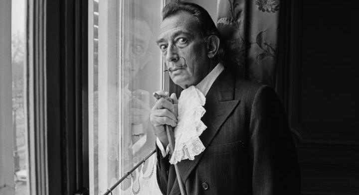 Milliók imádják az édességet, amelynek Salvador Dalí tervezte a logóját