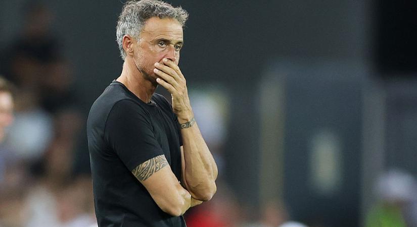 Súlyos balesetet szenvedett a PSG vezetőedzője