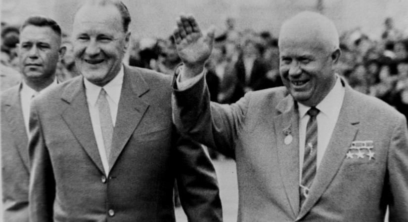 Rendkívüli kép került elő Kádár János koporsós temetéséről, olyan részletet szúrtak ki a fotón, amit kevesen tudtak