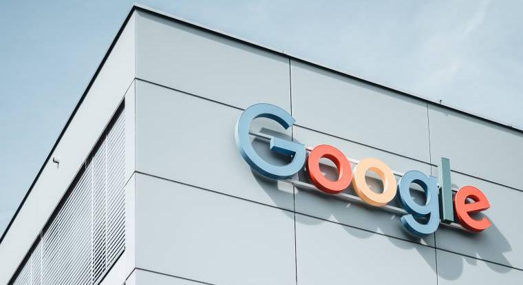 Trump megfenyegette az EU-t a Google-bírság miatt