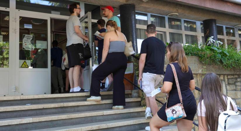Bevásárlás pizsamában, lazulás a klubban: ilyen az élet a legnagyobb SZTE kollégiumban – galériával, videóval