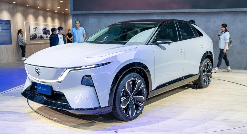 A hónap végén indul a Mazda EZ-60 forgalmazása