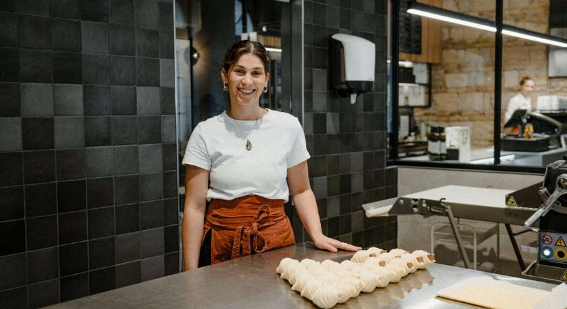 A croissant lelke a spanyol vajban lakik – Izraeli csapat croissant éttermet nyitott Budapesten