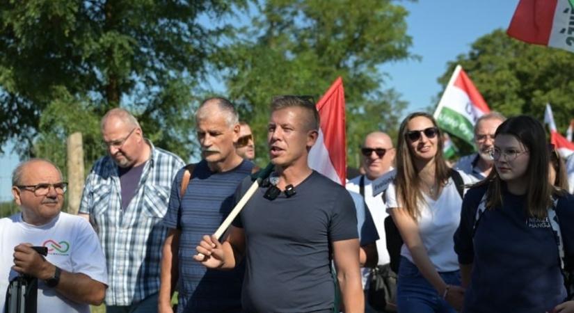 "Őszöd a hazugság politikáját jelentette, Kötcse pedig a cinizmusét" - kövesse velünk Magyar Péter beszédét