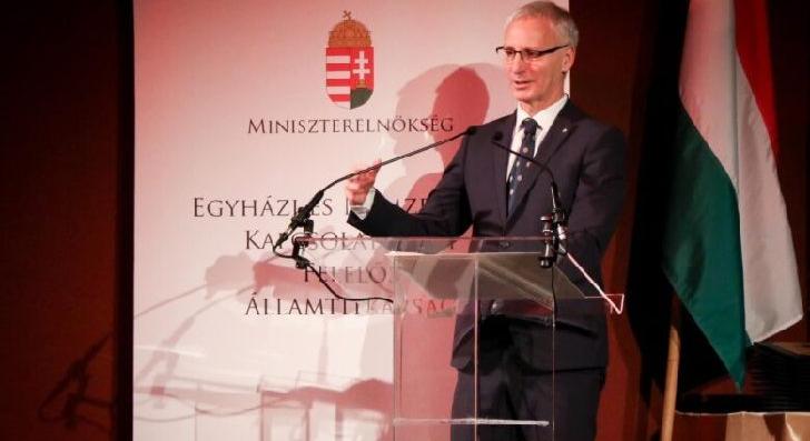 Soltész Miklós: a fiatalok ma nehezebben találják meg a Krisztushoz vezető utat