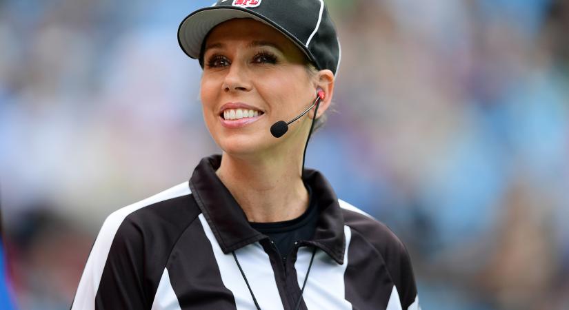 Először lesz női játékvezető a Super Bowlon
