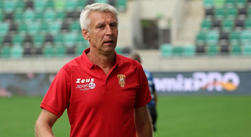 Mentő vitte el a szegedi játékost, majd történelmi sikert aratott a csapata