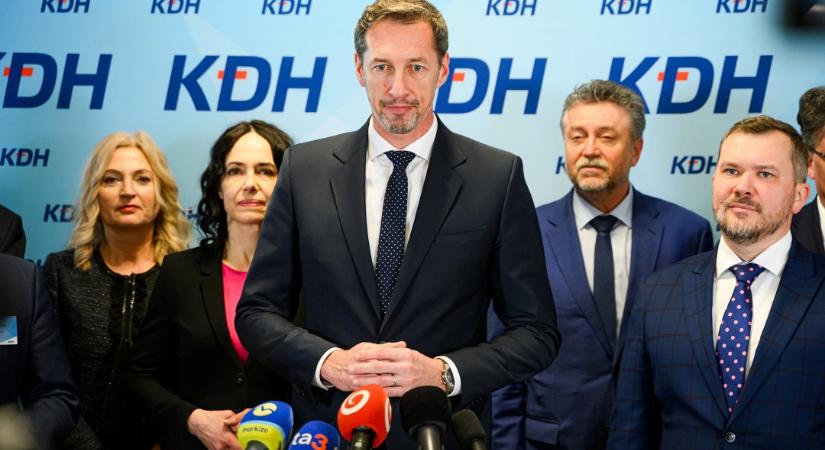 KDH: Mikloško és František Majerský nem fogják támogatni az alkotmánymódosítást