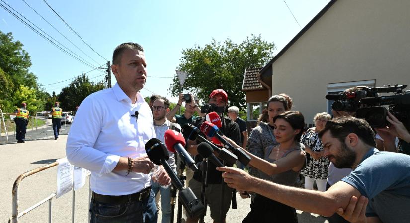 Menczer Tamás: sok mindent lehet a Tisza-adóról mondani, csak azt nem, hogy a Fidesz találta ki