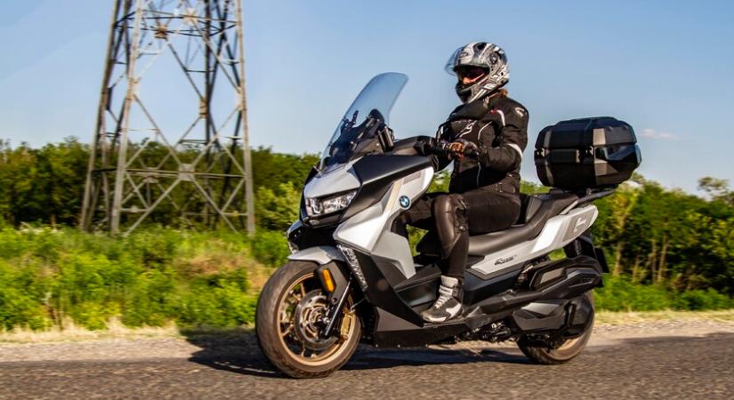 Teszt: BMW C 400 GT - A világ végéig és tovább?