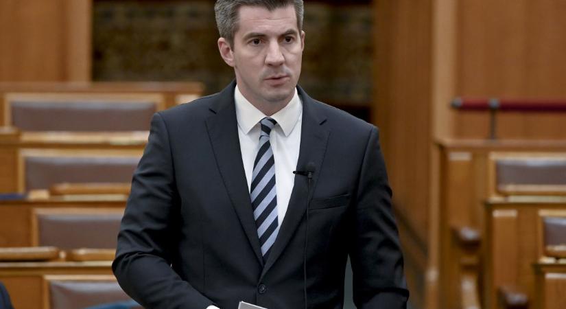 Kocsis már ekézi az új tiszás arcokat