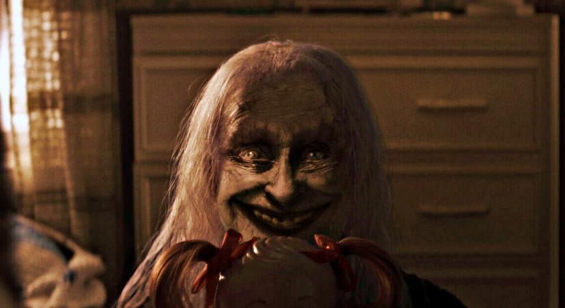 [BOX OFFICE USA] Elképesztően erősen nyitott a Démonok között: Utolsó rítusok, ami egymaga lekörözte a franchise első két részét, és csak két horror létezik, ami jobban kezdett