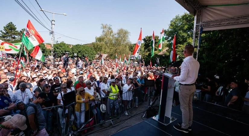 Indulhat a kommentháború: régi „ismerőse” olvasott be Magyar Péternek