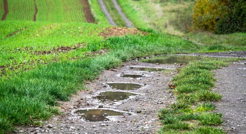 Ideje volt: elő lehet készíteni a gumicsizmákat, esőkabátokat