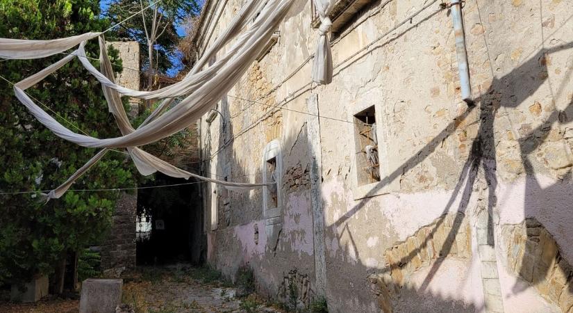Elképesztő bűntény: brutálisan meggyilkoltak egy belvárosi ékszerboltost