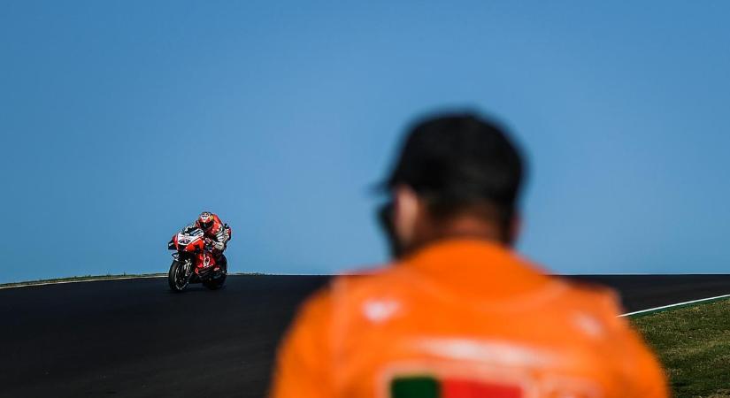 MotoGP: a Ducati 2026-ig marad a versenysorozatban