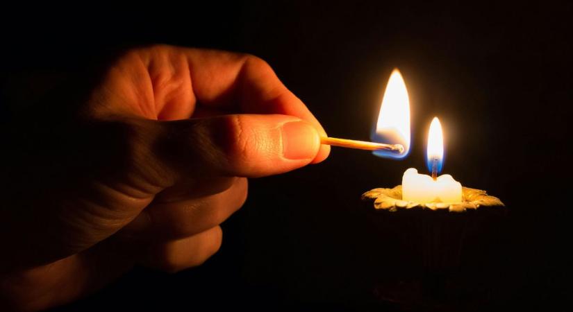 Most érkezett: meghalt a kamion alá szorult férfi az M1-esen