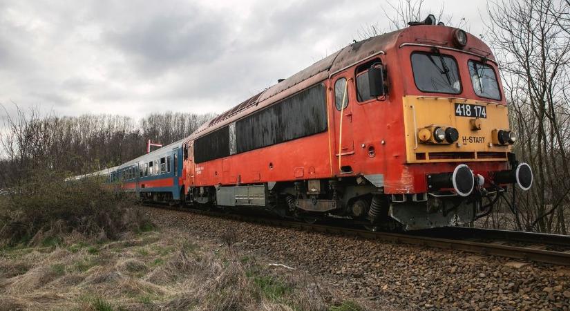 Halálos vonatbaleset történt, több debreceni járat sem jutott el a célállomásig