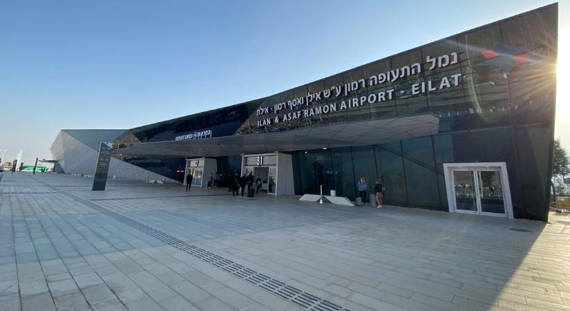Támadás érte Izrael második legforgalmasabb repülőterét