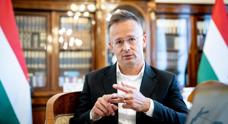 Szijjártó Péter tisztázta, nem kaptak ilyen üzenetet Donald Trumptól, még csak hasonlót sem