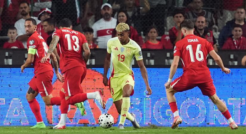Vb-selejtező: Törököket oktattak a spanyolok