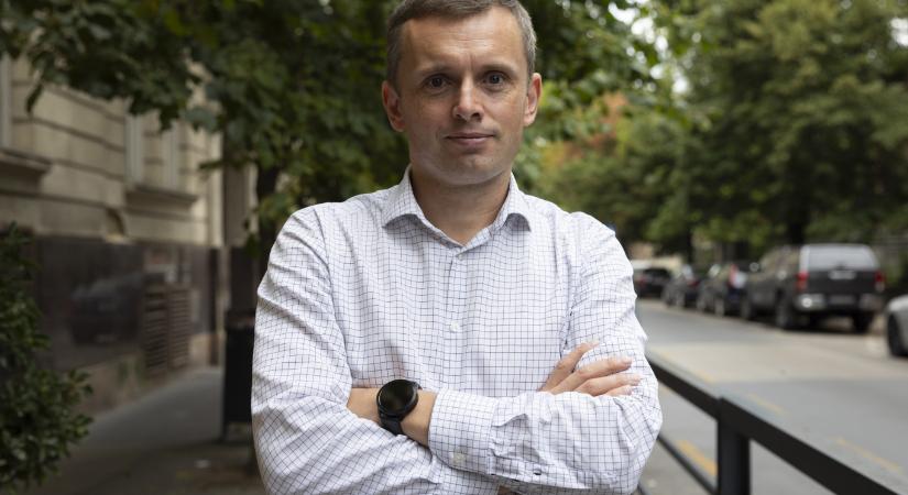 Ruszlan Bortnyik a 444-nek: Zelenszkij, Putyin, sőt Trump reputációja is sérülni fog a végén
