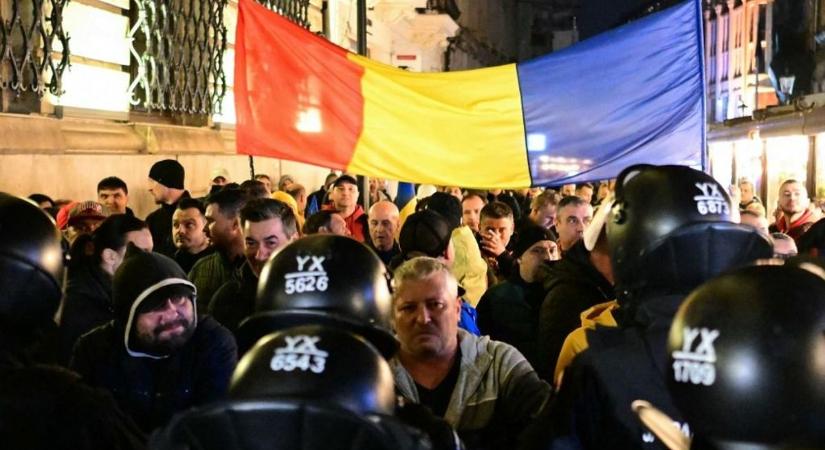 A románok ledobták a láncot: féltik az országuk jövőjét az erdélyi magyarok miatt