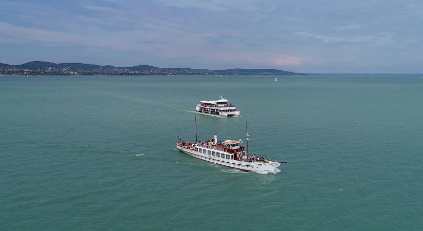 Szeptember 8-án elindult az őszi hajózási szezon a Balatonon