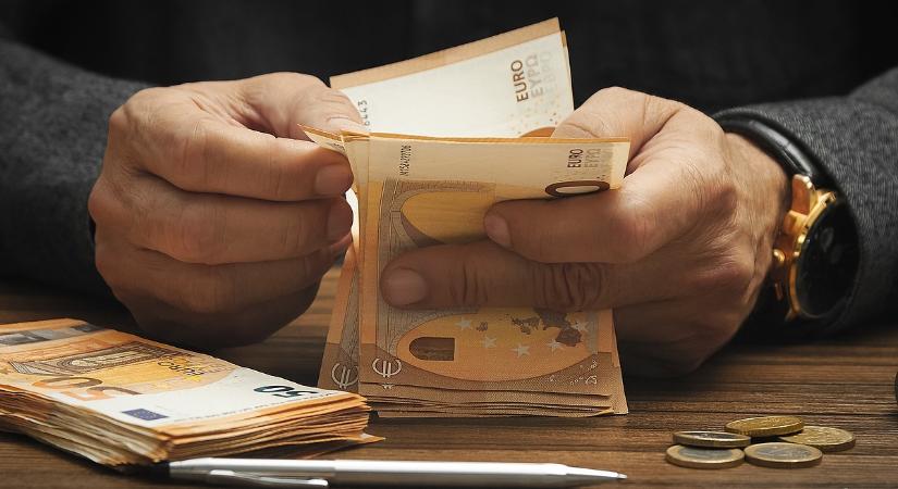 Jóval pesszimistábbak a befektetők, nem fűlik a foguk most az eurózónához