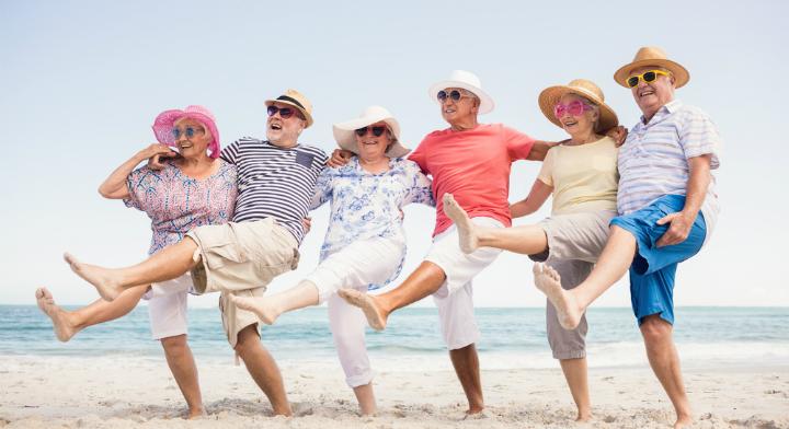 Jó hír a nyugdíjasoknak: három hét múlva jön a 13. havi pénz