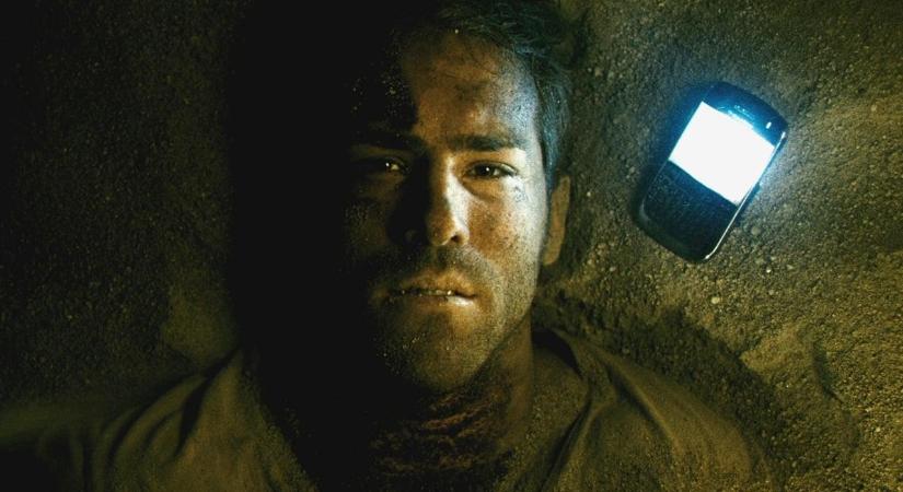 Ryan Reynolds alaposan felbosszantotta Denzel Washingtont a Védhetetlen felvételén azzal, hogy egy érzelmes jelenet közepén megszólalt a telefonja - és még le is tagadta!
