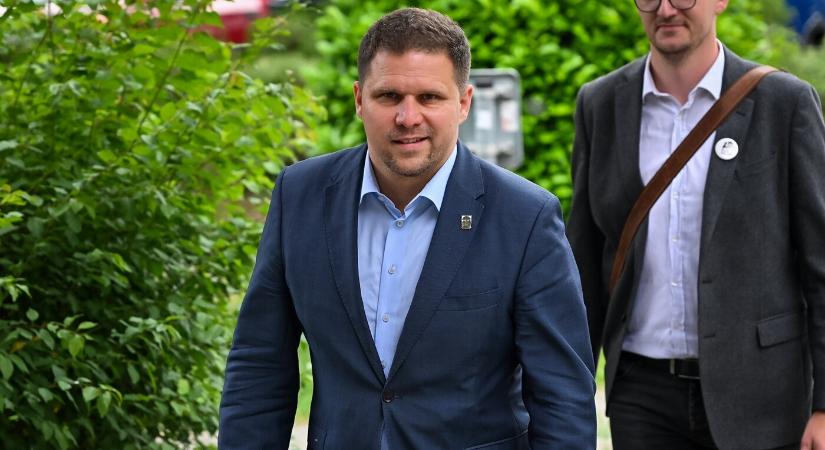 Huliak listája bukott, ismételt a ligetfalusi polgármester