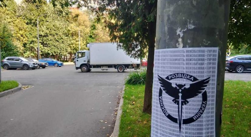 Utcai matricákat ragasztott ki Moszkva több pontján az ukrán titkosszolgálat