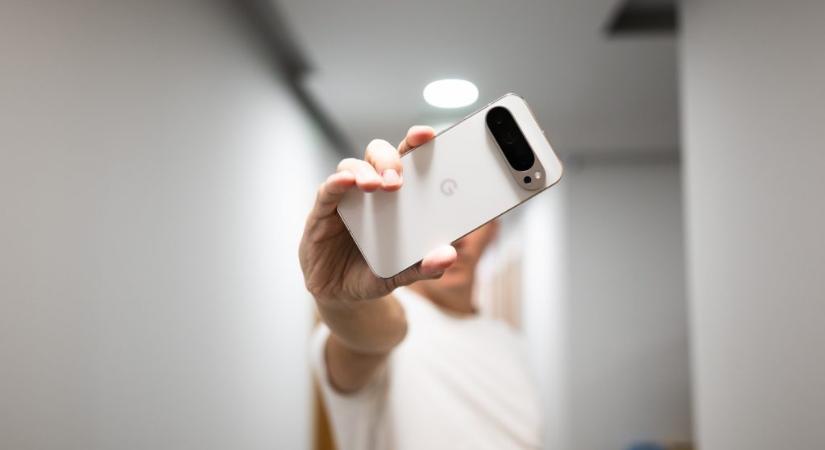 Az Apple gyengült, a Google jókorát erősödött a prémium telefonok piacán