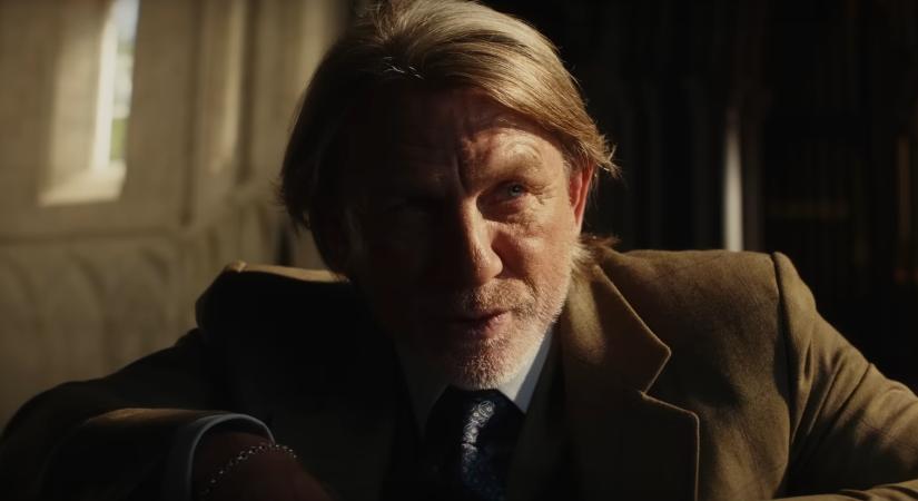 Befutottak a harmadik Tőrbe ejtve-film első kritikái, melyek alapján egy sötétebb, érzelmesebb filmet várhatunk, de vajon felnő az előző részekhez?
