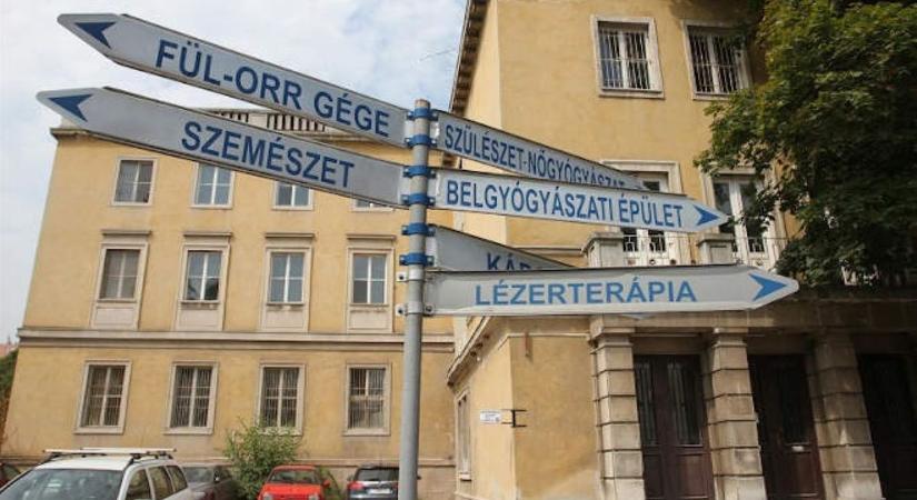 Megnevezték az orvost, aki olyat tett a miskolci kórházban, hogy a beteg azóta sem tért magához!