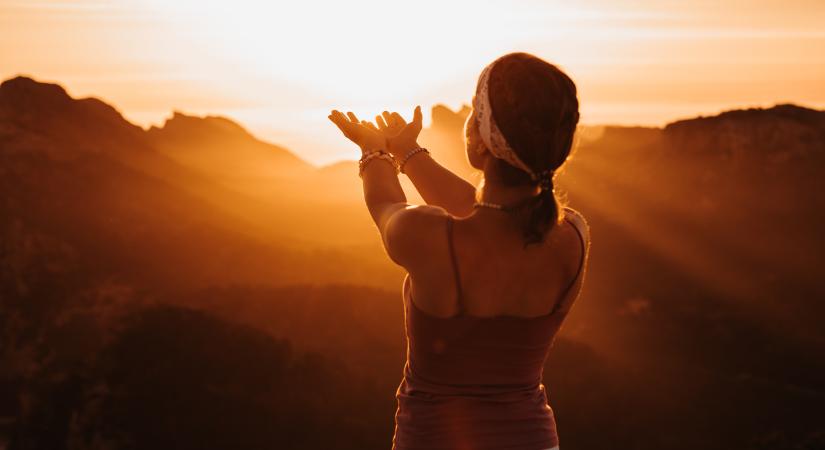 5 spirituális tanítás, ami tényleg megváltoztathatja az életed