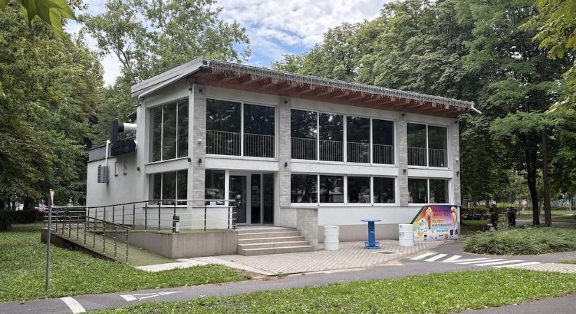 Bruttó 95 millió forintos fejlesztéssel térhet nyugvópontra a győri Erzsébet ligetben túlépített étterem ügye