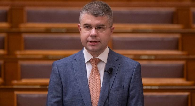 Ágh Péter a verbális agresszióról: "Mi soha ne legyünk ilyenek"