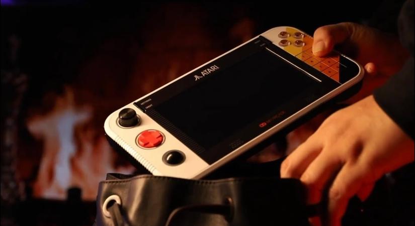 Több mint 200 játékkal jön az Atari kézi konzolja