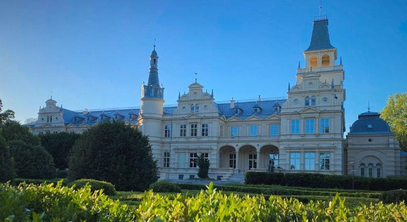 A Fidesz-KDNP odaszólt: Márki-Zaynak a Wenckheim-kastély fontosabb, mint a város