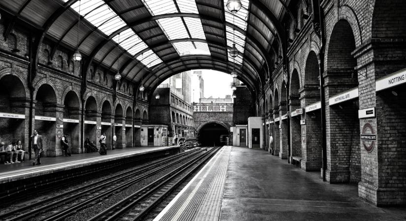 Káosz, gigaveszteségek és felháborodás: ilyen volt a metrósztrájk első keserves napja Londonban