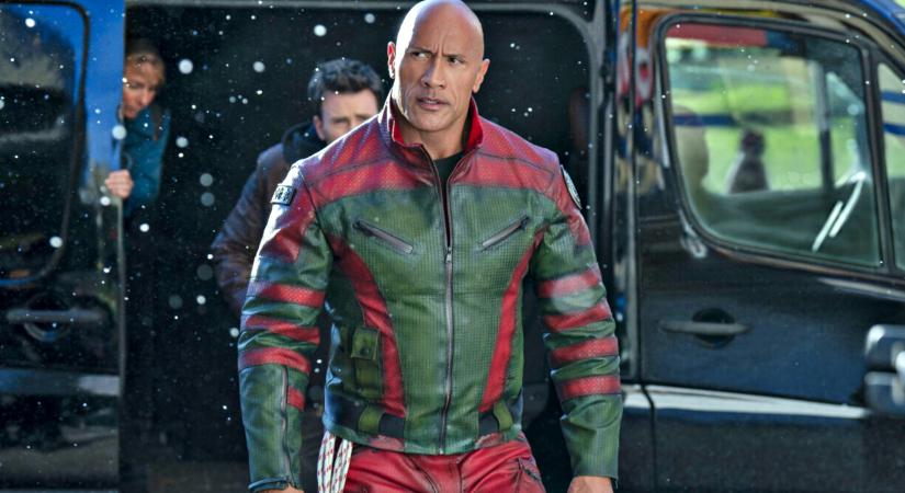 Dwayne Johnson egy "tyúkembert" fog eljátszani következő, gyíkokkal teli filmjében, amelyben újra együtt dolgozik a Zúzógép rendezőjével